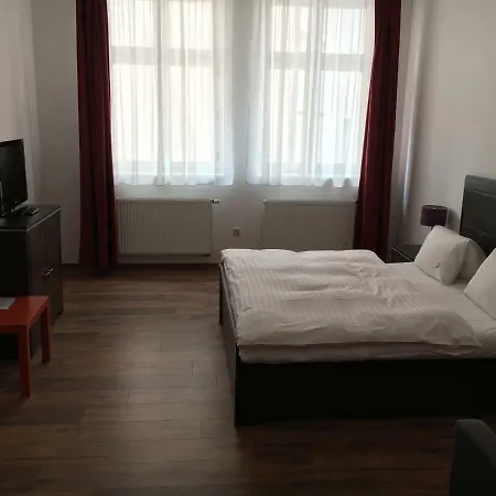 Dino Hotell Mariánské Lázně